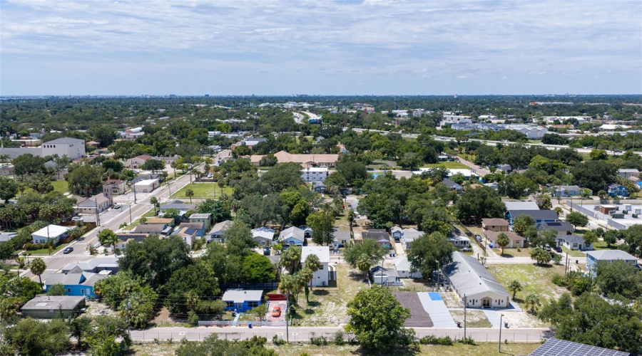 St Petersburg, Florida 33712, 4 Bedroom Bedrooms, ,2 Bathroombathrooms,Residential,For Sale,18Th,0,Mfrtb8541673