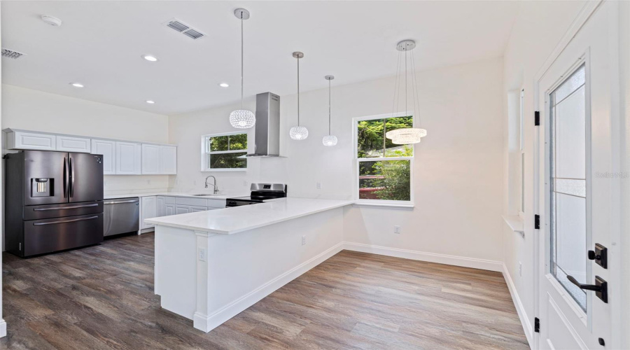 St Petersburg, Florida 33712, 4 Bedroom Bedrooms, ,2 Bathroombathrooms,Residential,For Sale,18Th,0,Mfrtb8541673