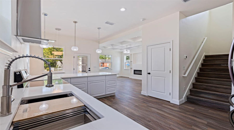 St Petersburg, Florida 33712, 4 Bedroom Bedrooms, ,2 Bathroombathrooms,Residential,For Sale,18Th,0,Mfrtb8541673
