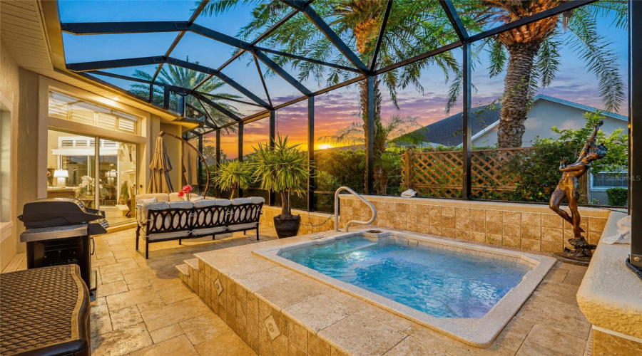Spa Side Of Mansard Screen Enclosure During Twilight &Amp; Dusk - Note The Warm Glow From The Setting Sun Makes The Mansard Screen Enclosure Seem Quite Relaxing Especially With A Glass Of Wine, Of Course!