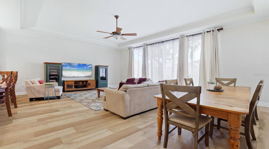 Bradenton, Florida 34210, 3 Bedroom Bedrooms, ,3 Bathroombathrooms,Residential,For Sale,54Th,0,Mfra4703862