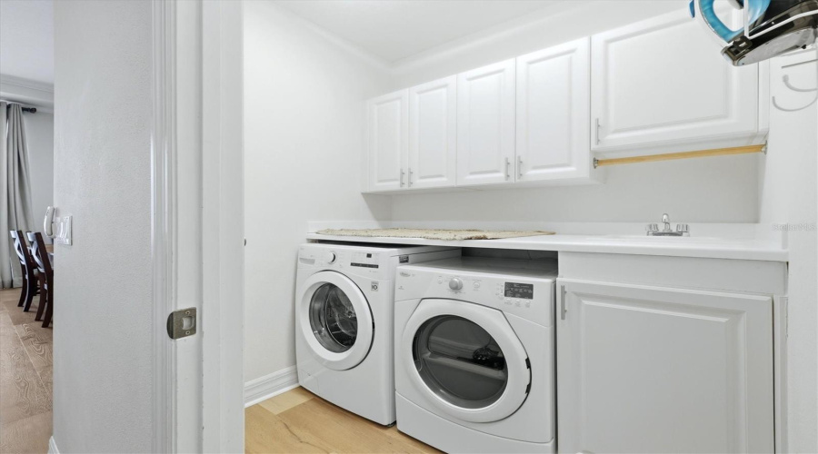 Bradenton, Florida 34210, 3 Bedroom Bedrooms, ,3 Bathroombathrooms,Residential,For Sale,54Th,0,Mfra4703862