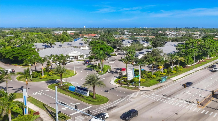 Bradenton, Florida 34210, 3 Bedroom Bedrooms, ,3 Bathroombathrooms,Residential,For Sale,54Th,0,Mfra4703862