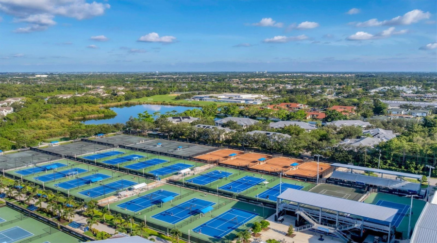 Bradenton, Florida 34210, 3 Bedroom Bedrooms, ,3 Bathroombathrooms,Residential,For Sale,54Th,0,Mfra4703862