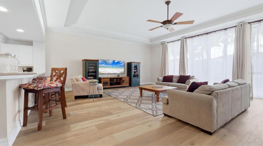 Bradenton, Florida 34210, 3 Bedroom Bedrooms, ,3 Bathroombathrooms,Residential,For Sale,54Th,0,Mfra4703862