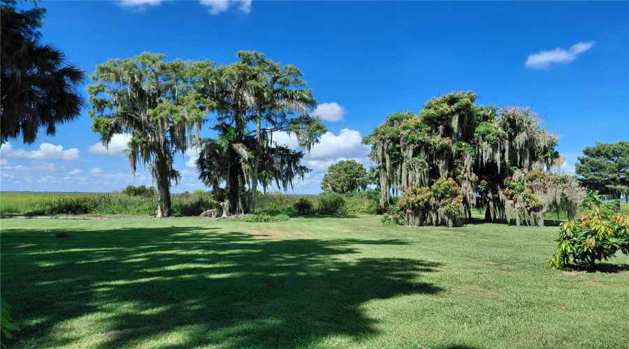 Lorida, Florida 33857, 3 Bedroom Bedrooms, ,2 Bathroombathrooms,Residential,For Sale,Club,0,Mfrtb8541711