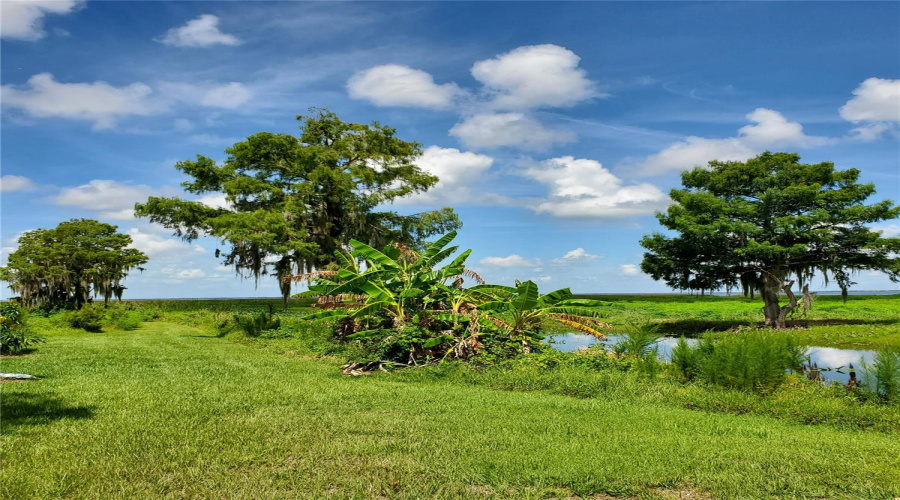 Lorida, Florida 33857, 3 Bedroom Bedrooms, ,2 Bathroombathrooms,Residential,For Sale,Club,0,Mfrtb8541711