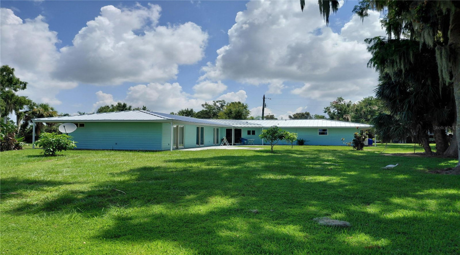 Lorida, Florida 33857, 3 Bedroom Bedrooms, ,2 Bathroombathrooms,Residential,For Sale,Club,0,Mfrtb8541711