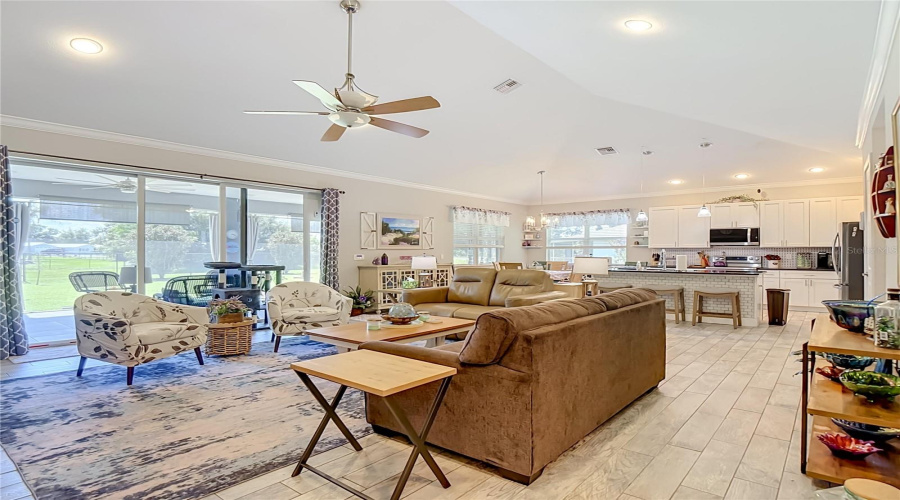 Sebring, Florida 33876, 3 Bedroom Bedrooms, ,2 Bathroombathrooms,Residential,For Sale,Oak Knolls,0,Mfro6436850