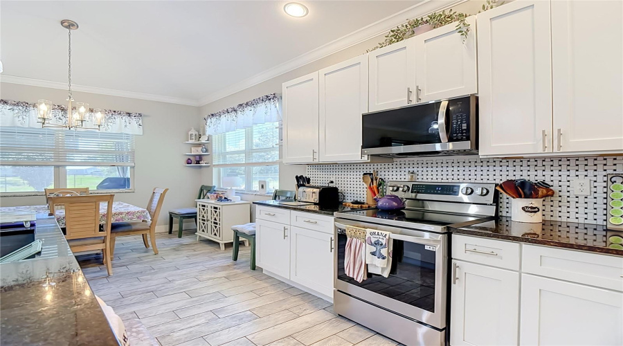 Sebring, Florida 33876, 3 Bedroom Bedrooms, ,2 Bathroombathrooms,Residential,For Sale,Oak Knolls,0,Mfro6436850