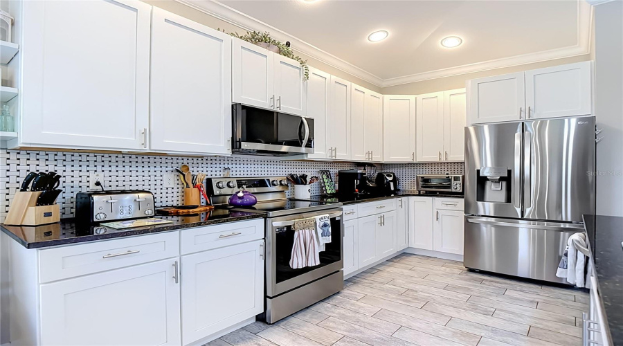 Sebring, Florida 33876, 3 Bedroom Bedrooms, ,2 Bathroombathrooms,Residential,For Sale,Oak Knolls,0,Mfro6436850