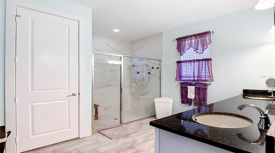 Sebring, Florida 33876, 3 Bedroom Bedrooms, ,2 Bathroombathrooms,Residential,For Sale,Oak Knolls,0,Mfro6436850