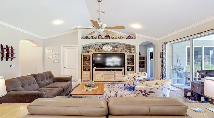 Sebring, Florida 33876, 3 Bedroom Bedrooms, ,2 Bathroombathrooms,Residential,For Sale,Oak Knolls,0,Mfro6436850