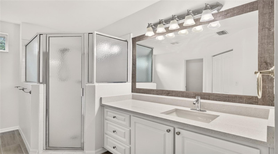 Gainesville, Florida 32608, 4 Bedroom Bedrooms, ,2 Bathroombathrooms,Residential,For Sale,52Nd,0,Mfrgc542915