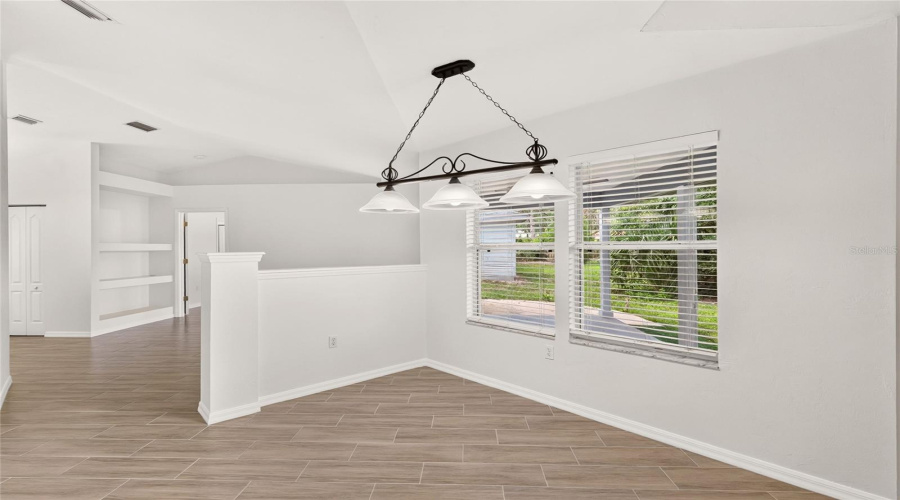 Gainesville, Florida 32608, 4 Bedroom Bedrooms, ,2 Bathroombathrooms,Residential,For Sale,52Nd,0,Mfrgc542915