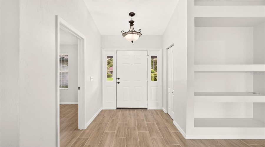 Gainesville, Florida 32608, 4 Bedroom Bedrooms, ,2 Bathroombathrooms,Residential,For Sale,52Nd,0,Mfrgc542915