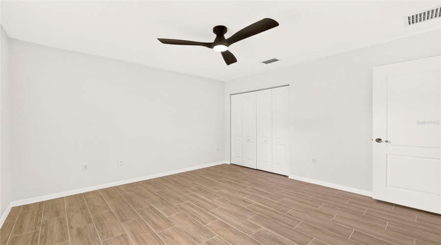 Gainesville, Florida 32608, 4 Bedroom Bedrooms, ,2 Bathroombathrooms,Residential,For Sale,52Nd,0,Mfrgc542915