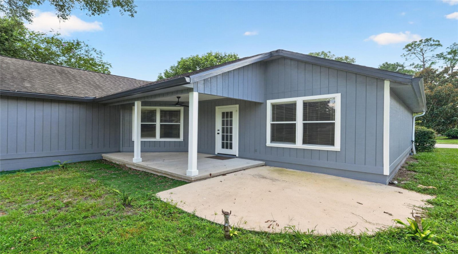 Gainesville, Florida 32608, 4 Bedroom Bedrooms, ,2 Bathroombathrooms,Residential,For Sale,52Nd,0,Mfrgc542915