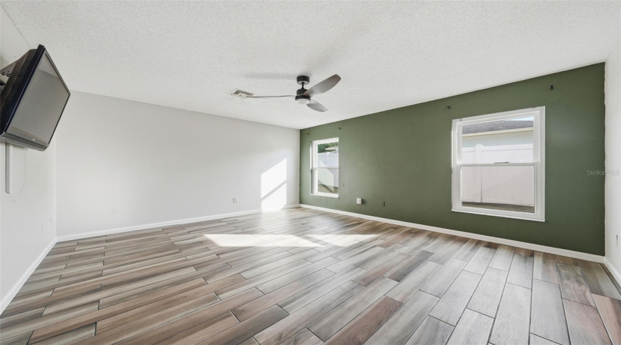 Groveland, Florida 34736, 3 Bedroom Bedrooms, ,2 Bathroombathrooms,Residential,For Sale,Country Lakes,0,Mfrg5116996