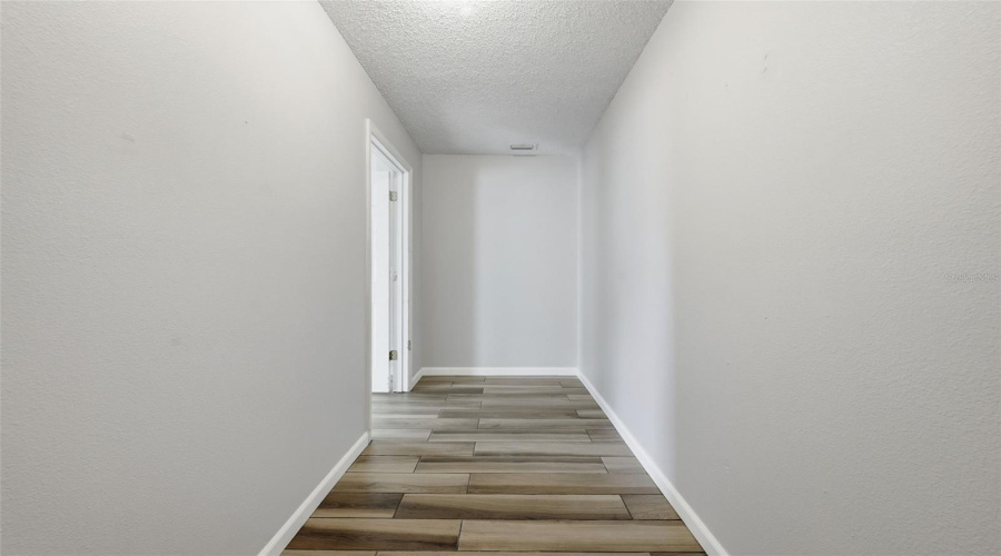 Groveland, Florida 34736, 3 Bedroom Bedrooms, ,2 Bathroombathrooms,Residential,For Sale,Country Lakes,0,Mfrg5116996