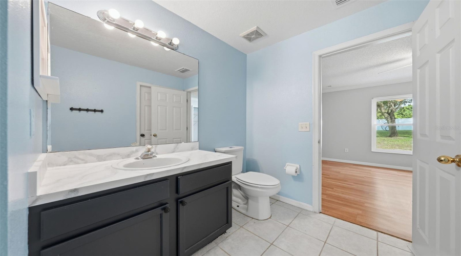 Groveland, Florida 34736, 3 Bedroom Bedrooms, ,2 Bathroombathrooms,Residential,For Sale,Country Lakes,0,Mfrg5116996