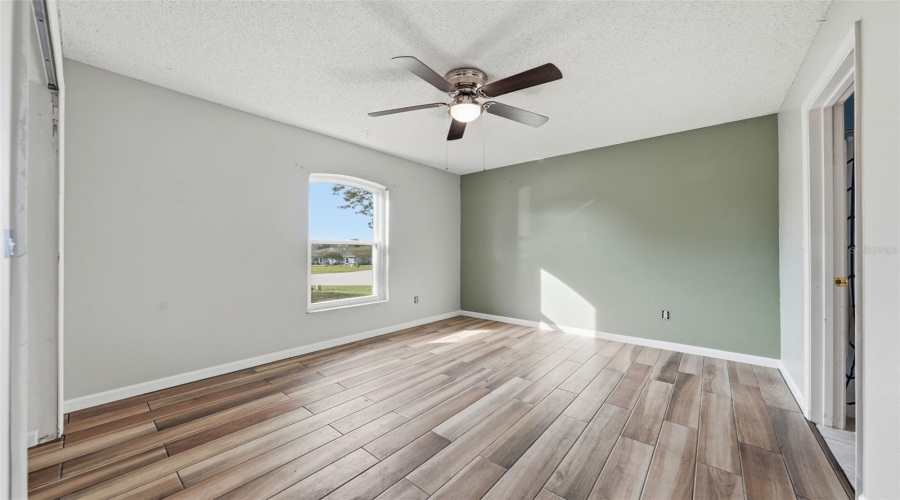 Groveland, Florida 34736, 3 Bedroom Bedrooms, ,2 Bathroombathrooms,Residential,For Sale,Country Lakes,0,Mfrg5116996
