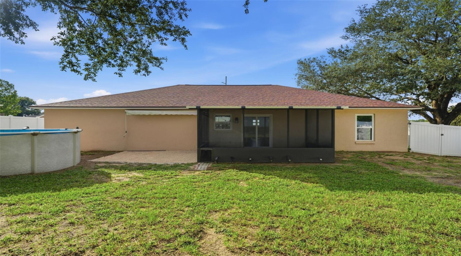 Groveland, Florida 34736, 3 Bedroom Bedrooms, ,2 Bathroombathrooms,Residential,For Sale,Country Lakes,0,Mfrg5116996
