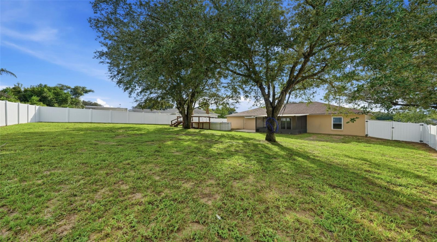 Groveland, Florida 34736, 3 Bedroom Bedrooms, ,2 Bathroombathrooms,Residential,For Sale,Country Lakes,0,Mfrg5116996