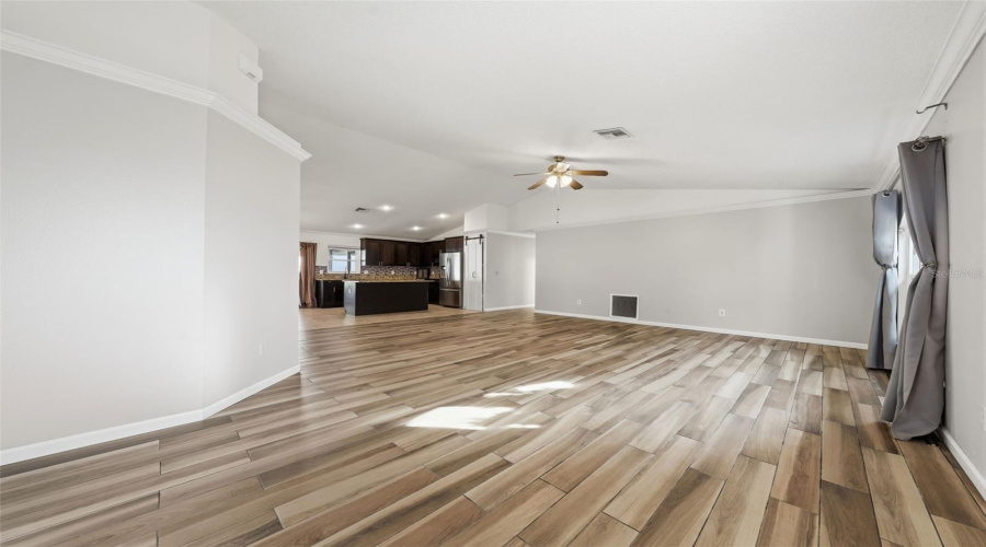 Groveland, Florida 34736, 3 Bedroom Bedrooms, ,2 Bathroombathrooms,Residential,For Sale,Country Lakes,0,Mfrg5116996
