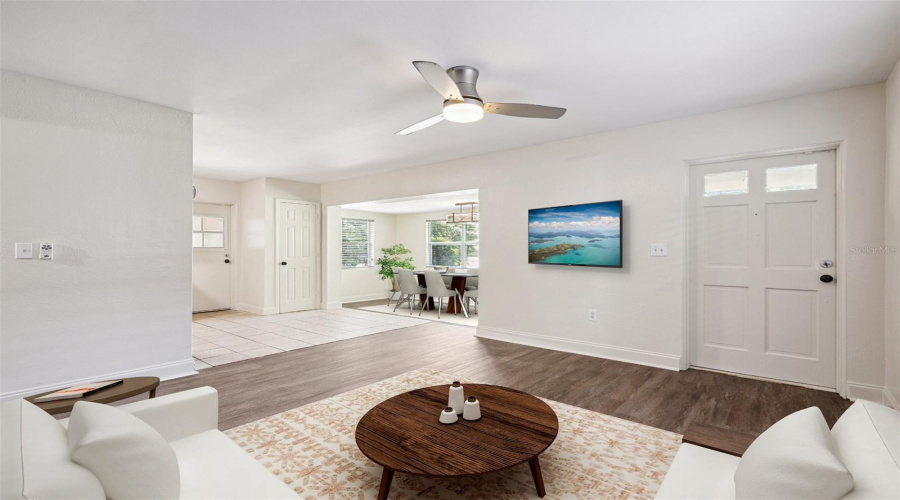 Orlando, Florida 32803, 4 Bedroom Bedrooms, ,2 Bathroombathrooms,Residential,For Sale,Hillside,0,Mfro6436629