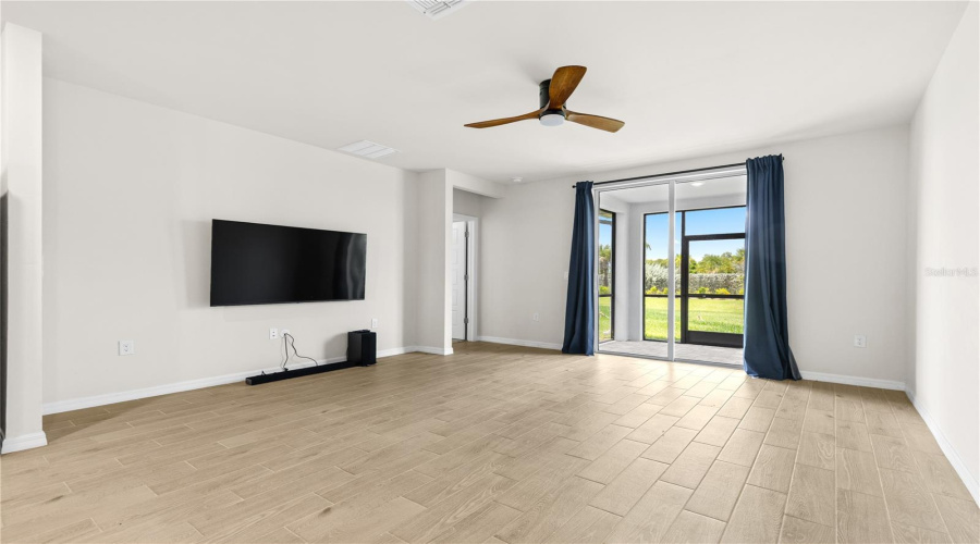 Punta Gorda, Florida 33982, 3 Bedroom Bedrooms, ,2 Bathroombathrooms,Residential,For Sale,Frontier,0,Mfra4704099