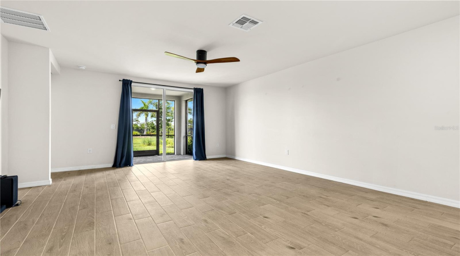 Punta Gorda, Florida 33982, 3 Bedroom Bedrooms, ,2 Bathroombathrooms,Residential,For Sale,Frontier,0,Mfra4704099