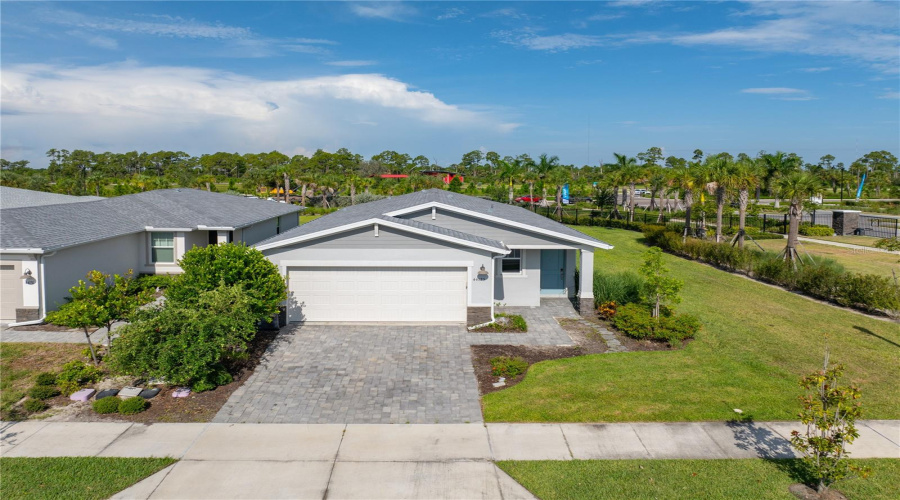 Punta Gorda, Florida 33982, 3 Bedroom Bedrooms, ,2 Bathroombathrooms,Residential,For Sale,Frontier,0,Mfra4704099
