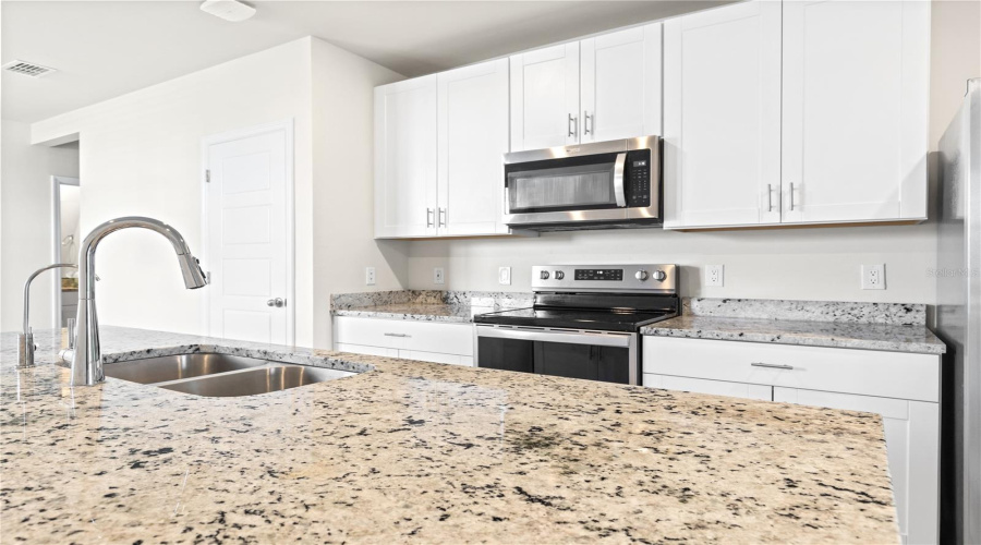 Punta Gorda, Florida 33982, 3 Bedroom Bedrooms, ,2 Bathroombathrooms,Residential,For Sale,Frontier,0,Mfra4704099