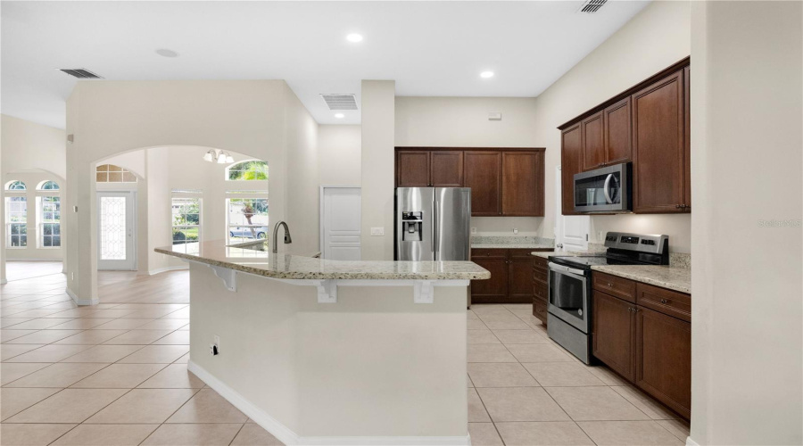 Ocoee, Florida 34761, 3 Bedroom Bedrooms, ,2 Bathroombathrooms,Residential,For Sale,Beacon Pointe,0,Mfro6436632