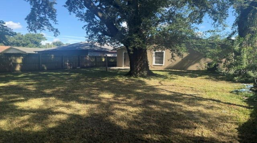 Orlando, Florida 32811, 4 Bedroom Bedrooms, ,2 Bathroombathrooms,Residential,For Sale,Cypress,0,Mfro6436811