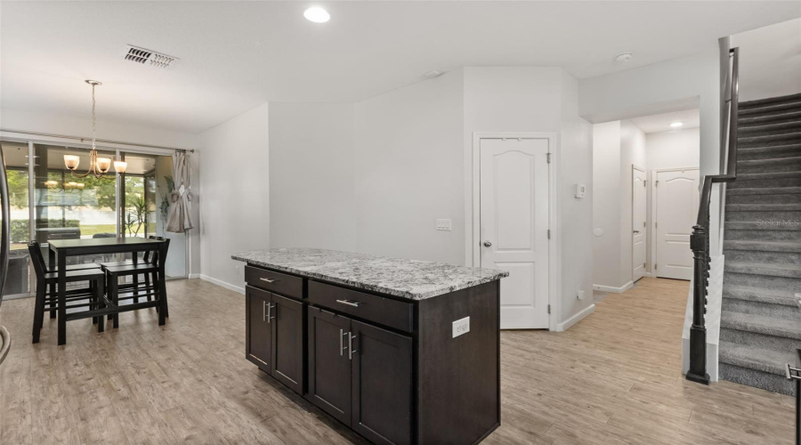Apopka, Florida 32703, 3 Bedroom Bedrooms, ,2 Bathroombathrooms,Residential,For Sale,Liner,0,Mfro6436843