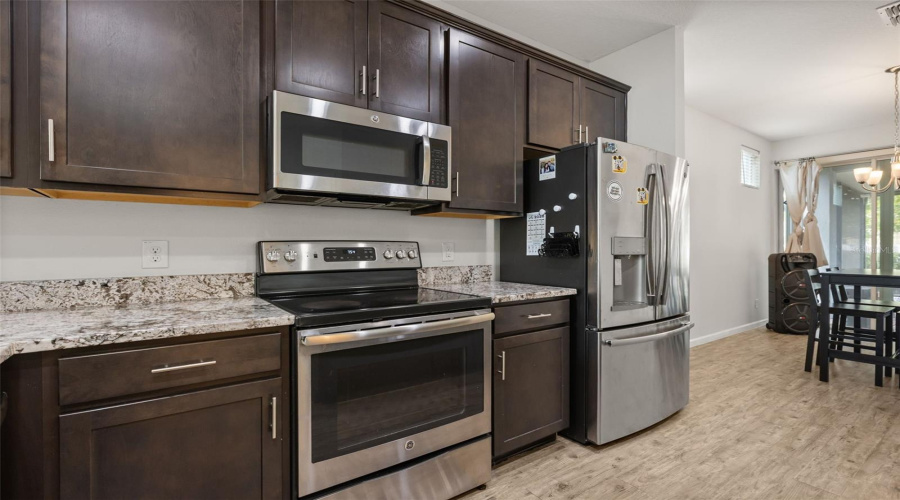 Apopka, Florida 32703, 3 Bedroom Bedrooms, ,2 Bathroombathrooms,Residential,For Sale,Liner,0,Mfro6436843