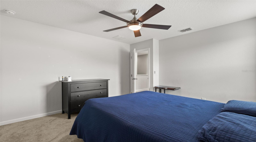 Apopka, Florida 32703, 3 Bedroom Bedrooms, ,2 Bathroombathrooms,Residential,For Sale,Liner,0,Mfro6436843