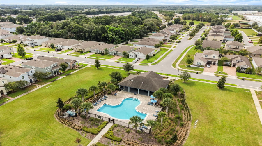 Apopka, Florida 32703, 3 Bedroom Bedrooms, ,2 Bathroombathrooms,Residential,For Sale,Liner,0,Mfro6436843
