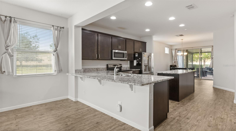 Apopka, Florida 32703, 3 Bedroom Bedrooms, ,2 Bathroombathrooms,Residential,For Sale,Liner,0,Mfro6436843
