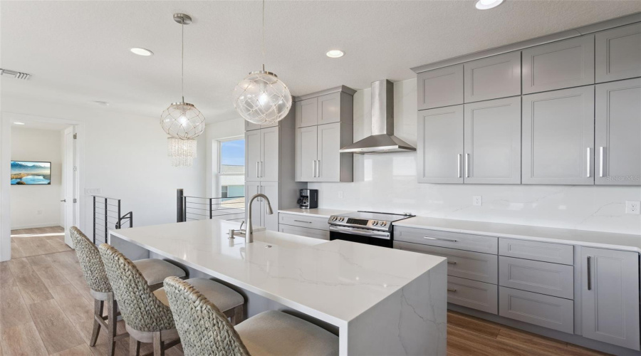 New Smyrna Beach, Florida 32169, 3 Bedroom Bedrooms, ,3 Bathroombathrooms,Residential,For Sale,Turtlemound,0,Mfro6434208