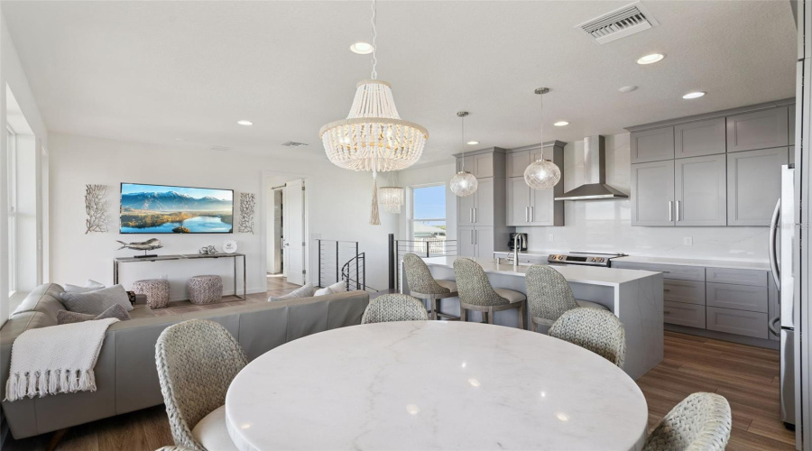 New Smyrna Beach, Florida 32169, 3 Bedroom Bedrooms, ,3 Bathroombathrooms,Residential,For Sale,Turtlemound,0,Mfro6434208