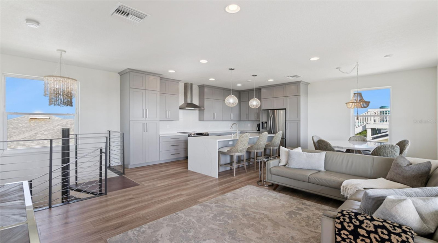 New Smyrna Beach, Florida 32169, 3 Bedroom Bedrooms, ,3 Bathroombathrooms,Residential,For Sale,Turtlemound,0,Mfro6434208