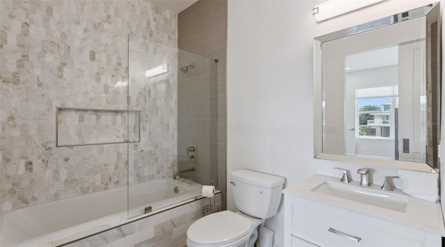 New Smyrna Beach, Florida 32169, 3 Bedroom Bedrooms, ,3 Bathroombathrooms,Residential,For Sale,Turtlemound,0,Mfro6434208