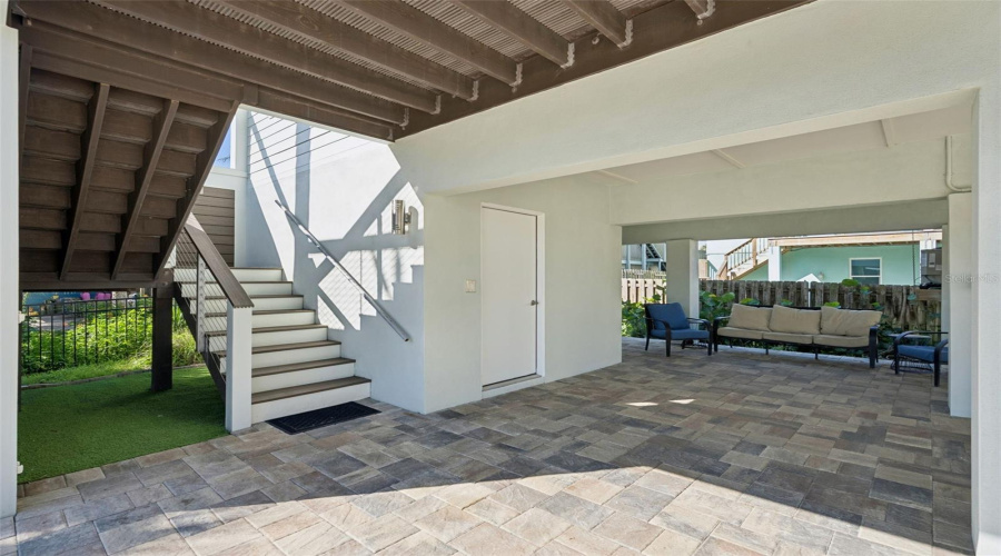 New Smyrna Beach, Florida 32169, 3 Bedroom Bedrooms, ,3 Bathroombathrooms,Residential,For Sale,Turtlemound,0,Mfro6434208