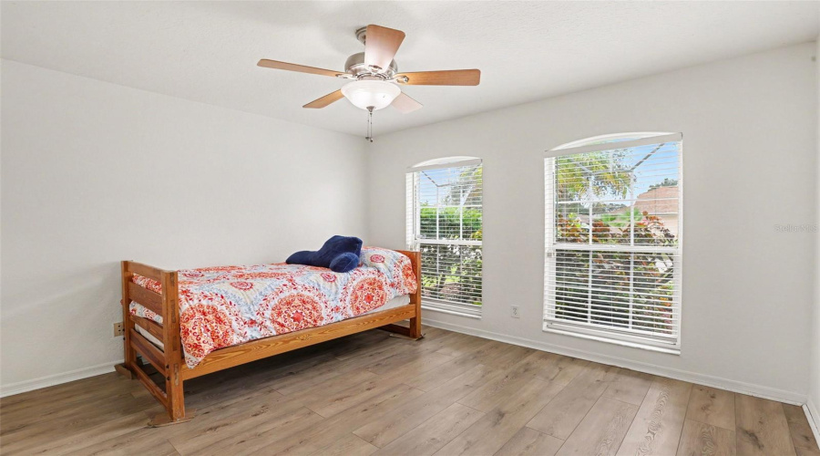 Brandon, Florida 33510, 3 Bedroom Bedrooms, ,2 Bathroombathrooms,Residential,For Sale,Vinetree,0,Mfrtb8541331