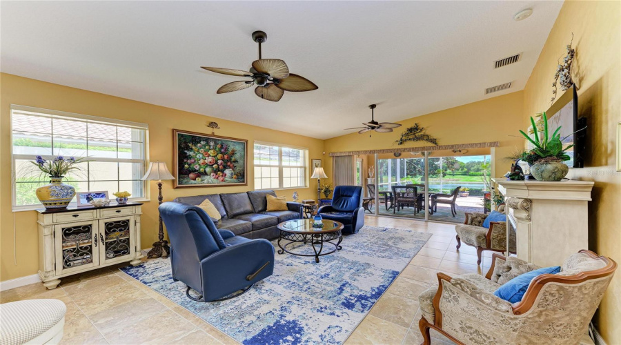 Venice, Florida 34293, 2 Bedroom Bedrooms, ,2 Bathroombathrooms,Residential,For Sale,Erice,0,Mfrn6145455