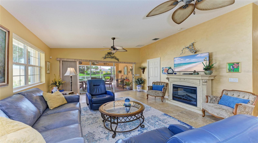 Venice, Florida 34293, 2 Bedroom Bedrooms, ,2 Bathroombathrooms,Residential,For Sale,Erice,0,Mfrn6145455