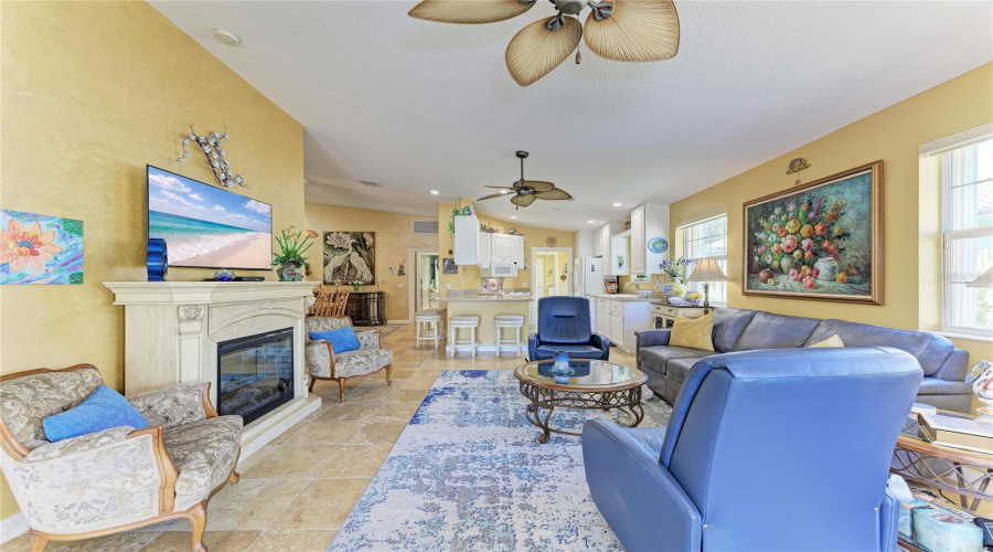 Venice, Florida 34293, 2 Bedroom Bedrooms, ,2 Bathroombathrooms,Residential,For Sale,Erice,0,Mfrn6145455
